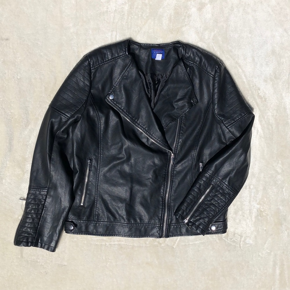 Black Faux Leather Moto Jacket Lined size XL